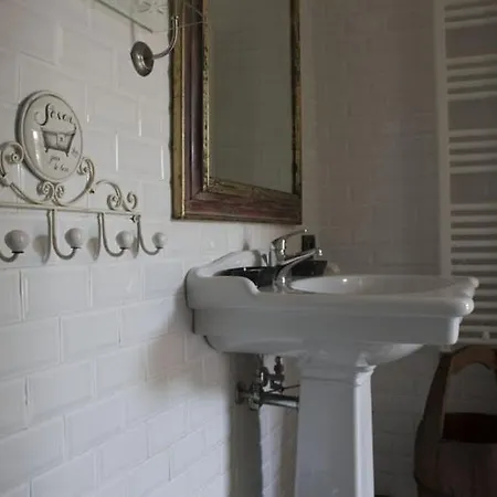 Scuderie Della Contea Apartment Sutri